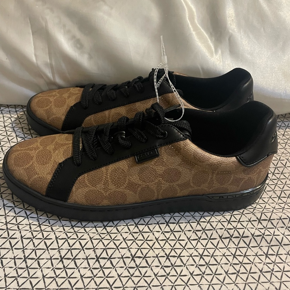 COACH MEN LOW TOP MONOGRAM LOGO SNEAKERS NWOT